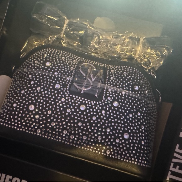 Black on black bag and hat set 🖤 Steve Madden 📍 - Picture 1 of 2